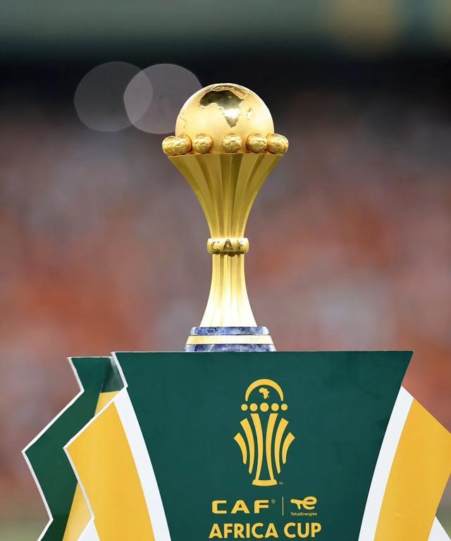 老将强硬打成2+1，全队振奋