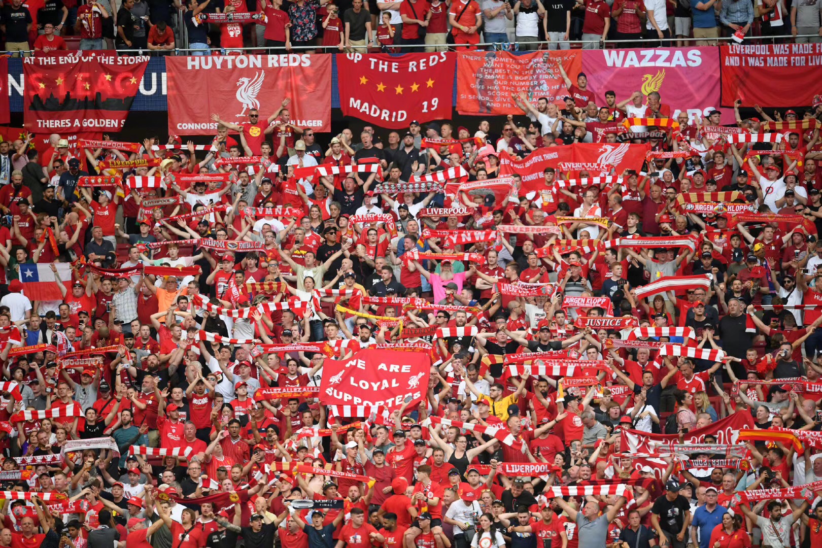 索默：德比不需要额外动力；迈尼昂很出色，我非常喜欢他