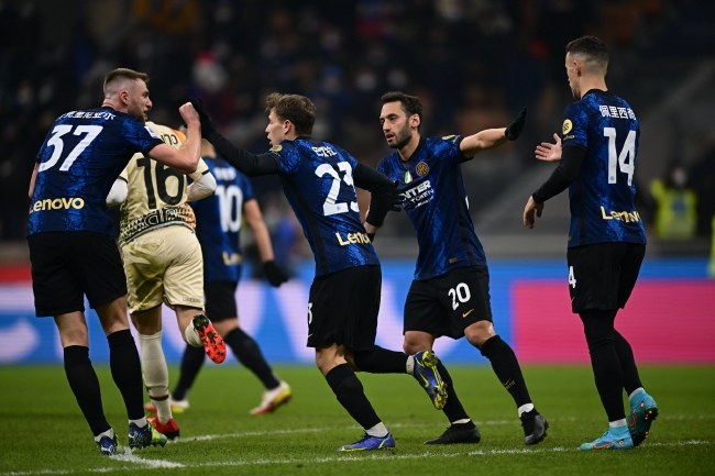 王钰栋：未来有机会还是希望能出去看看，留洋哪儿都想去