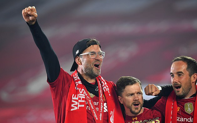 一剑封喉！高诗岩三分杀死比赛 全场仅这一次出手&贡献5分8助