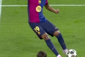 荷兰4-0立陶宛晋级美加墨世界杯，加克波、赖因德斯传射