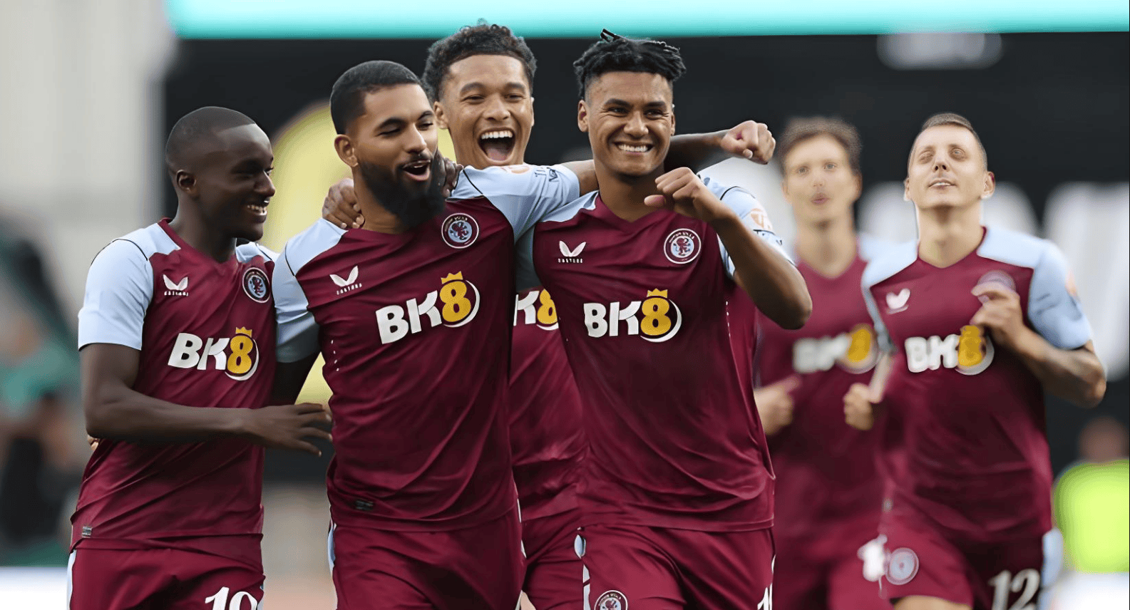 纳帅谈施蒂勒落选：和球员沟通过了，斯图加特对此不满才正常