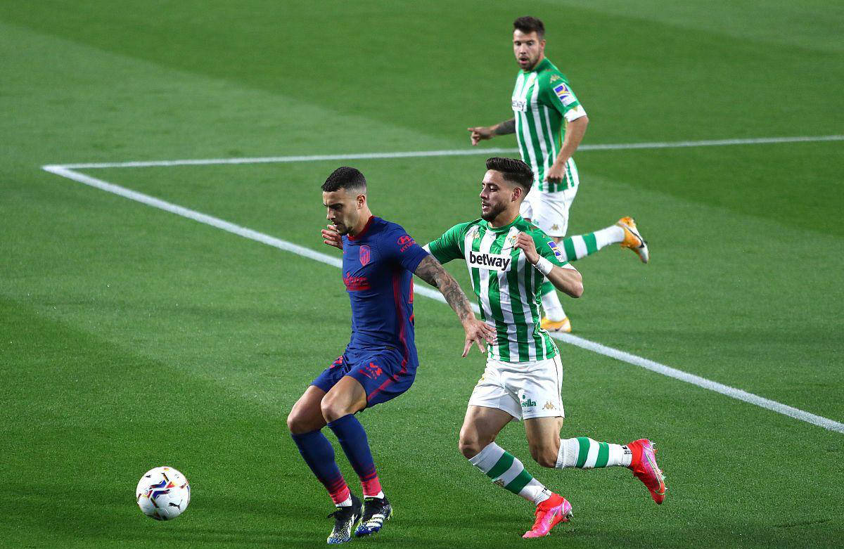 冬天太冷不想骑车？在家骑滚筒，骑一小时等于路骑三小时？我来帮你们体验一下