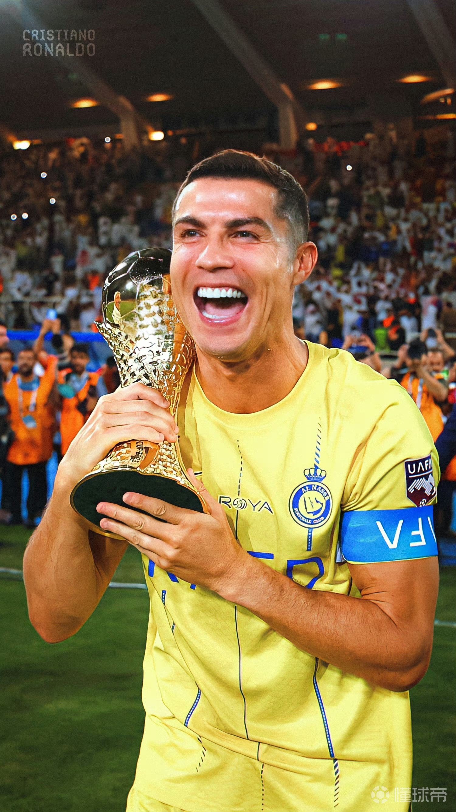 东体：申花有3名外援合同到期，与广岛一战是最后机遇