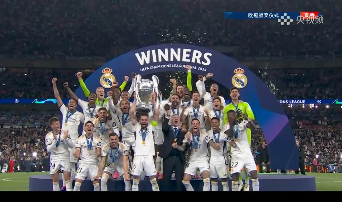 拉波尔塔：我们正着手在诺坎普为梅西立雕像，他值得如此致敬